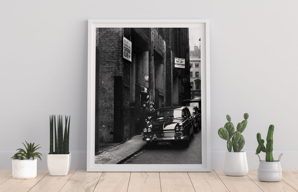 Outside Cavern Club - Liverpool - 11X14inch Premium Art Print