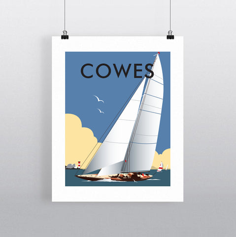 THOMPSON590: Cowes. Greeting Card 6x6