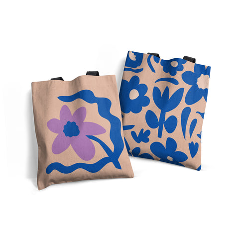 MACU004: Marie Curie Flower Close Up Edge-to-Edge Tote Bag - A Floral Hug Range