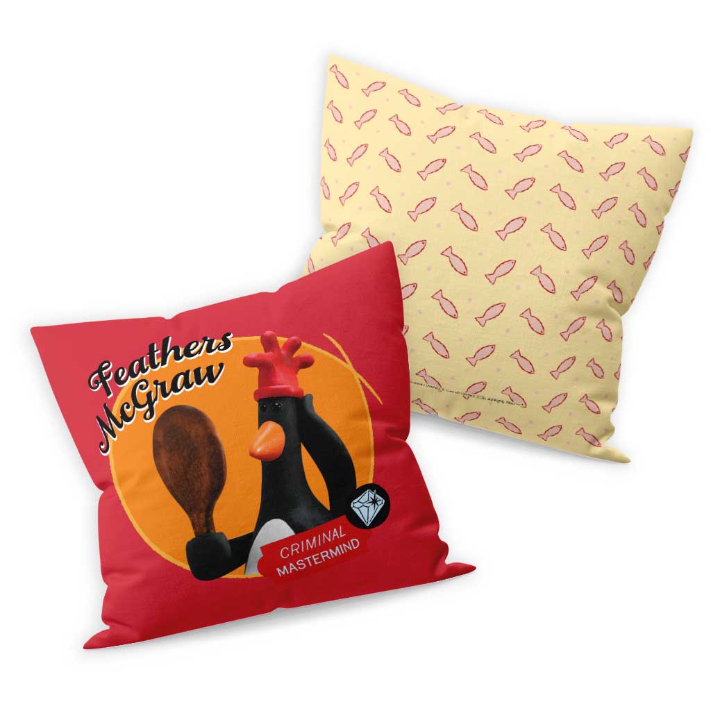 WAGR065: Wallace and Gromit - Feathers McGraw Cushion