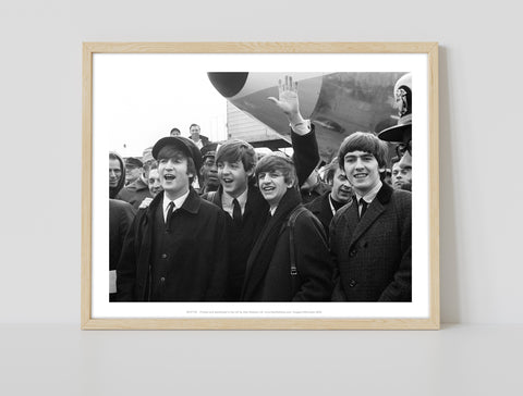 The Beatles - Landing - 11X14inch Premium Art Print