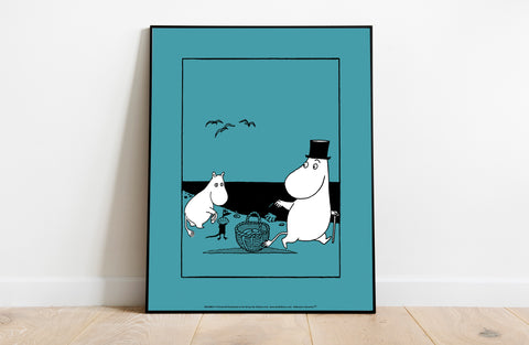 Moomin - Moominmamma And Snorkmaiden - Premium Art Print