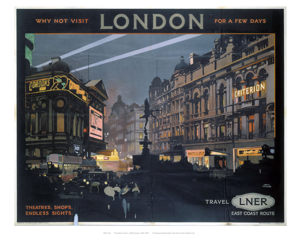 London travel liner 24" x 32" Matte Mounted Print