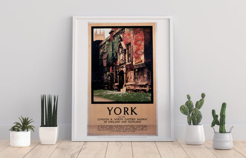 York On The London And North Eastern Railway - Art Print