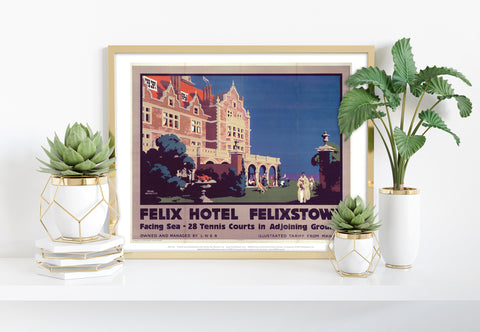 Felix Hotel In Felixstowe, Lner - Art Print