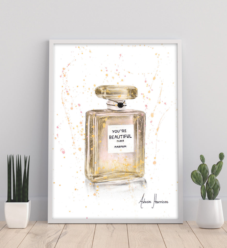 AHVIN319: Beautiful Perfume