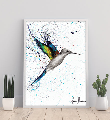 AHVIN349: Happy Hummingbird