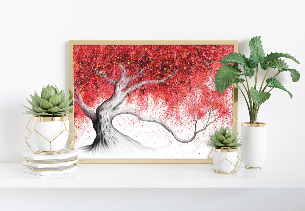 AHVIN586: Strawberry Daze Tree