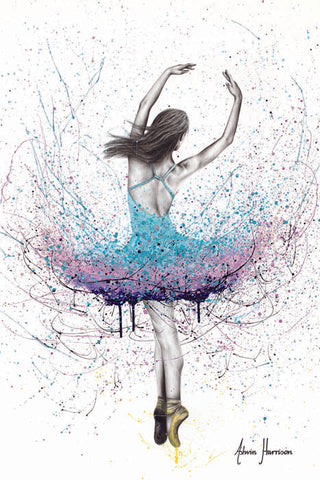 AHVIN697: Twirling Flower Dance