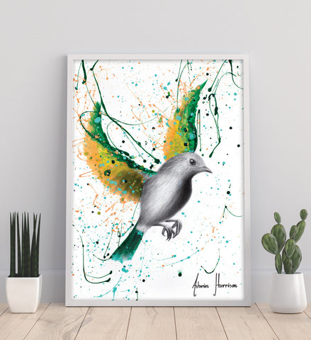 AHVIN889: Emerald Elegance Bird