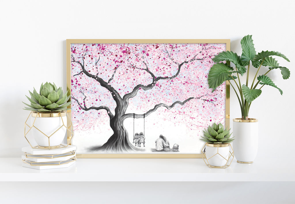 AHVIN923: Family And The Blossom Tree